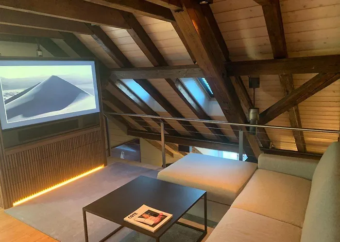 Le Bijou Lintheschergasse / Hb ציריך