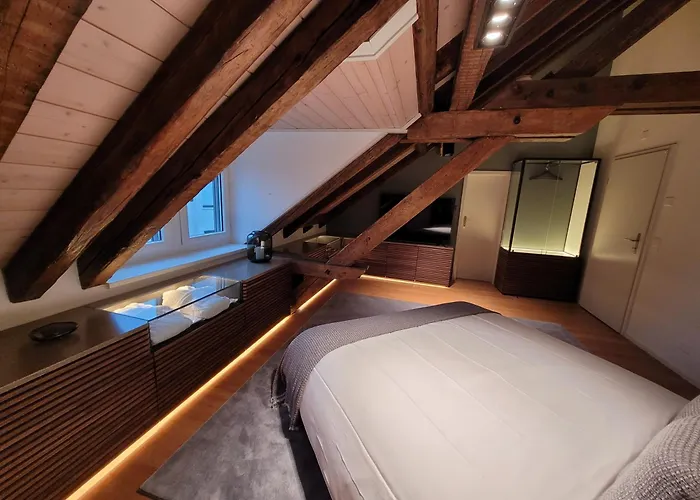 Le Bijou Lintheschergasse / Hb *