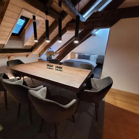 Le Bijou Lintheschergasse / Hb Apartment *